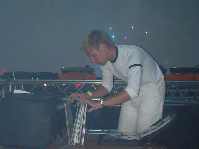 armin 2.jpg
