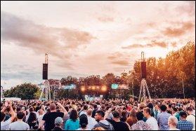 &copy; Above & Beyond